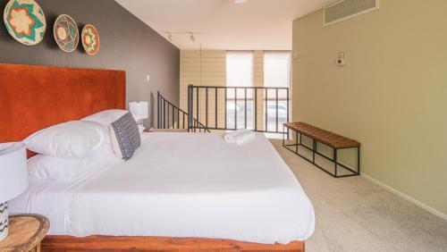 Wanderjaunt - Ace - 2br - Uptown