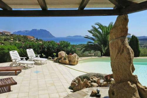 Villa And Pool Tavolara View
