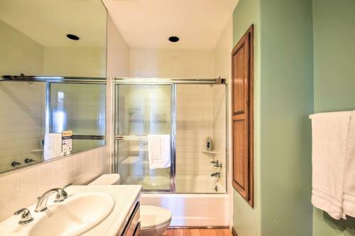 Apartamento Bright Catalina Island Condo With Ocean Views!