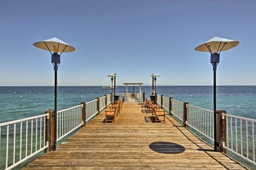 Apartamento Bright Catalina Island Condo With Ocean Views!