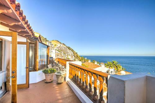 Apartamento Bright Catalina Island Condo With Ocean Views!