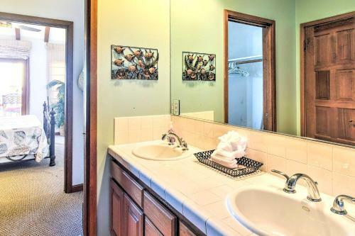 Apartamento Bright Catalina Island Condo With Ocean Views!