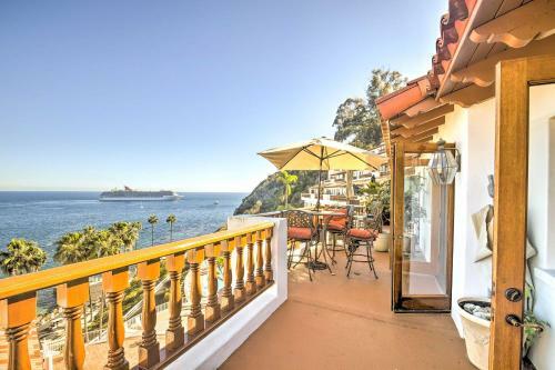 Apartamento Bright Catalina Island Condo With Ocean Views!