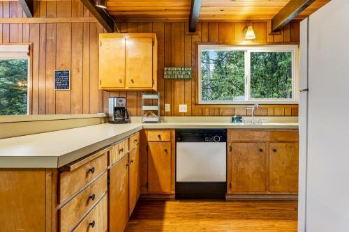 Sugar Pine Chalet
