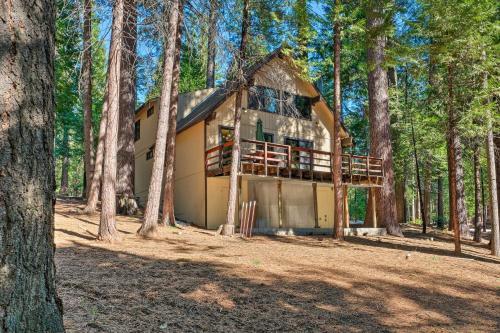 Cozy Arnold Cabin With Fireplace And Mtn Views!