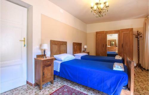 Beautiful Home In Fabbiano With 5 Bedrooms