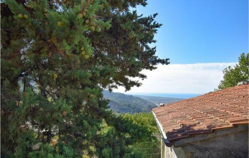Beautiful Home In Fabbiano With 5 Bedrooms