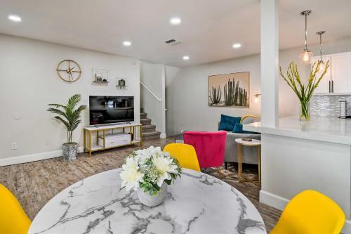 Apartamento Amazing Phoenix Retreat With Community Pool!