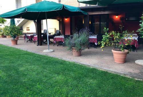 Da Nando Antica Osteria Hotel