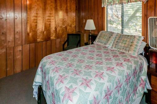 Lakeview Lodge
