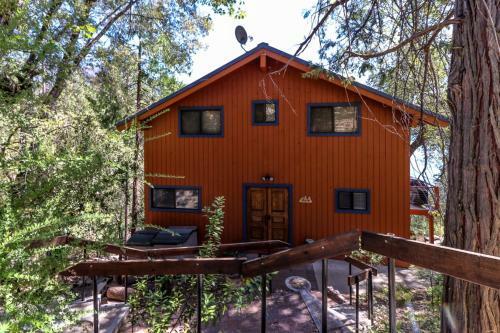 Lakeview Lodge