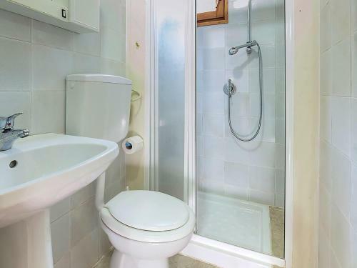 Attractive Mobile Home In Sorso With Shared Pool
