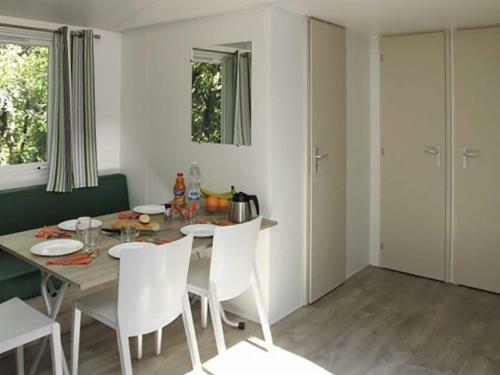 Nice Mobile Home In Sorso With Shared Pool
