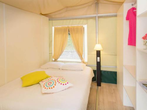 Appealing Mobile Home In Sorso With Shared Pool