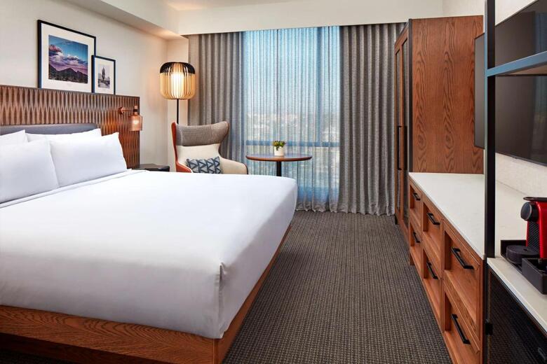 Hotel Senna House Scottsdale, Curio Collection By Hilton