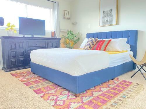 New! Old Town Scottsdale Gem! Close To Everything!