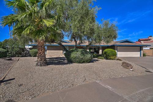 Scottsdale Retreat With Pool And Outdoor Oasis!