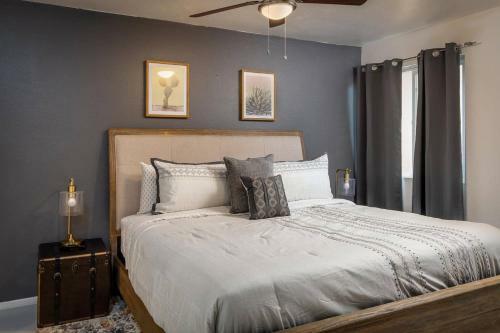 Hip Condo Near Old Town Scottsdale And Asu