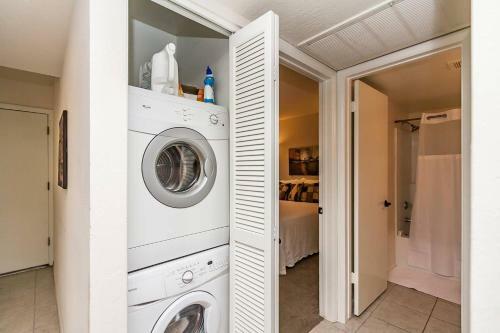 Modern Condo In Old Town Scottsdale