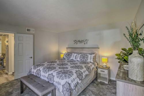 Apartamento High-end Scottsdale Sanctuary With Pool Access!