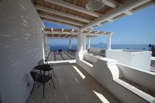 Hotel Cutimare - Aeolian Charme