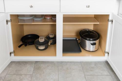 Picadilly Casita - Kitchen In Modern Casita+private Bathroom & Washer
