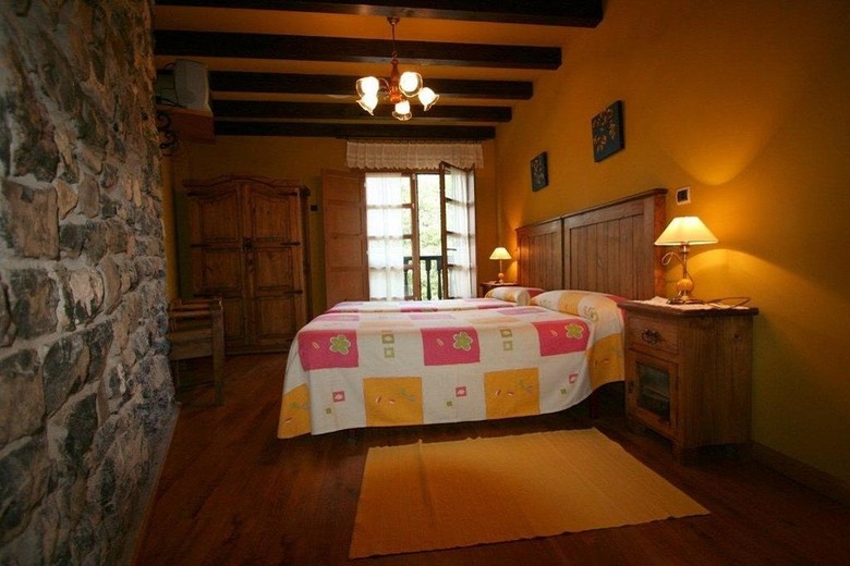 Apartamentos Turisticos Paseo De La Alameda