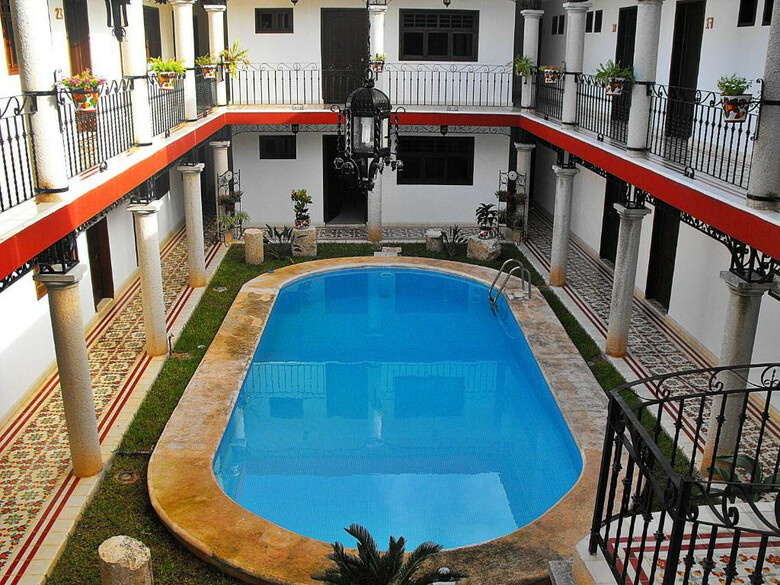 La Aurora Hotel Colonial