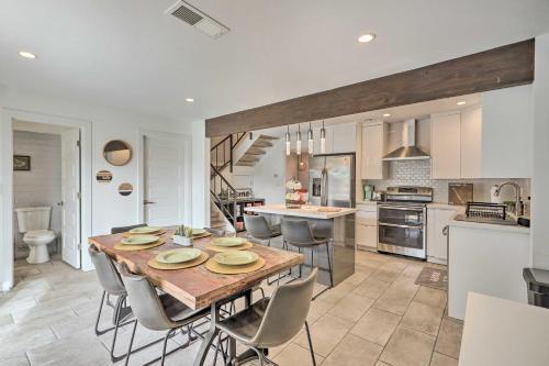Chic Scottsdale Townhome Less Than 1 Mi To Old Town!