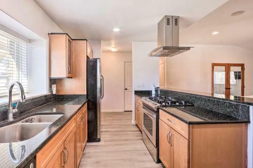 Luxury Villa Walking Distance To It All