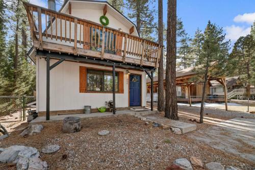 Leaf It All Bepine Cabin