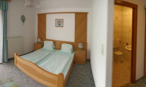 Bed & Breakfast Pension Maier