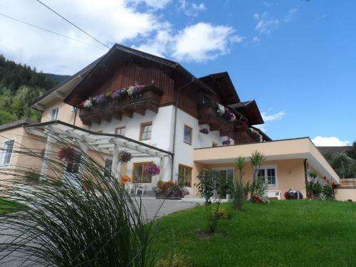 Bed & Breakfast Pension Maier