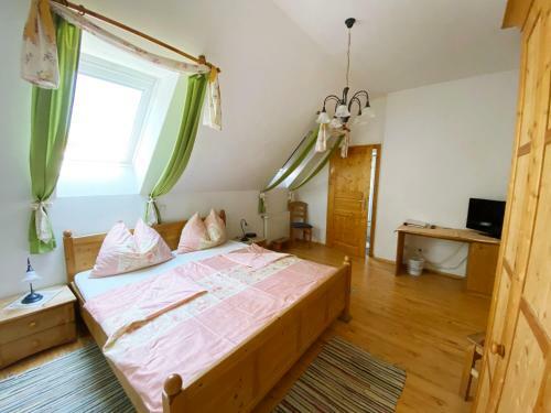 Bed & Breakfast Farmer-rabensteiner
