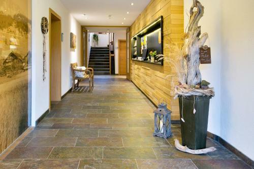Hostal Dorfblick Fiss - Apartments & Rooms