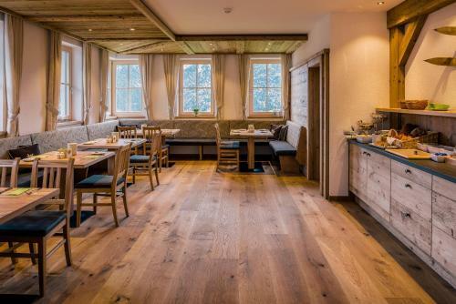 Apartamentos Appartements Alexander