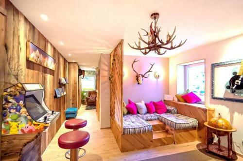 Doug's Mountain Getaway - 'exclusive Mega Chalet'