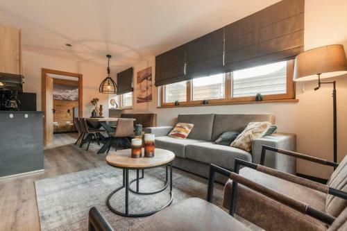 Apartment E F Im Alpin Resort Mont