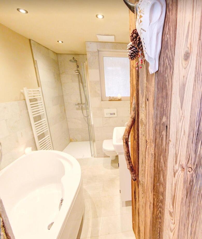 Apartamento Doug's Mountain Getaway - 'top Two Floors'
