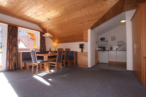 Hostal Apart Garni Arosa