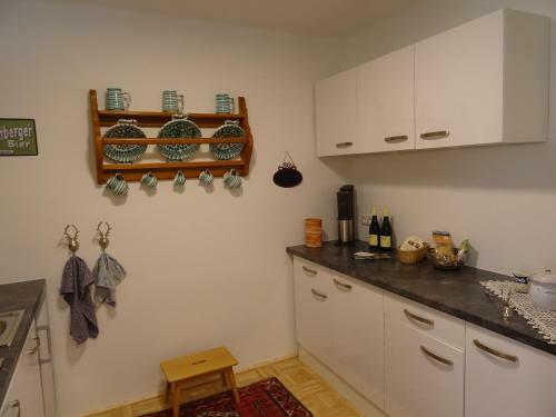 Homely Apartment In The Center With Garden View