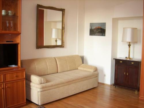 Apartamento Garconniere Im Ehemaligen Hotel Austria