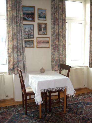 Apartamento Garconniere Im Ehemaligen Hotel Austria