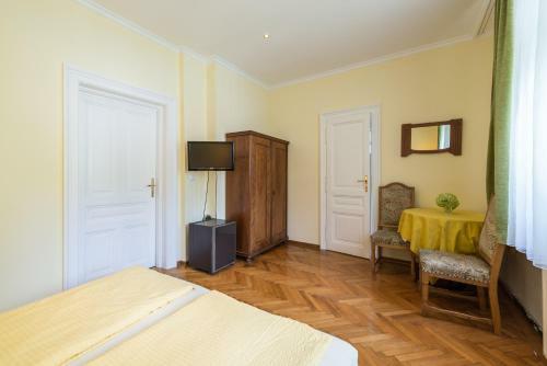 Hostal Villa Neuwirth