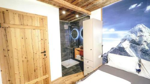 Oldwood Chalet By Alpenluxus