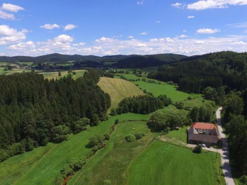Apartamento Gr�ne Wiese - G�ste-minibungalow In Der Ederm�hle