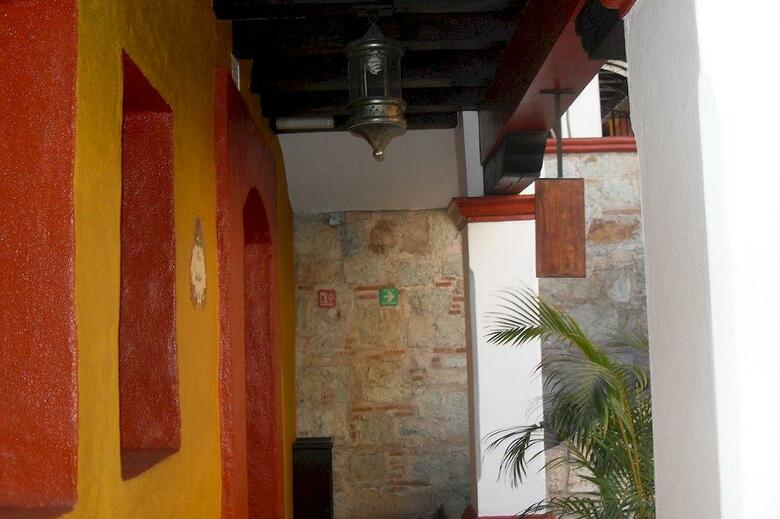 Hotel Casa Del S�tano