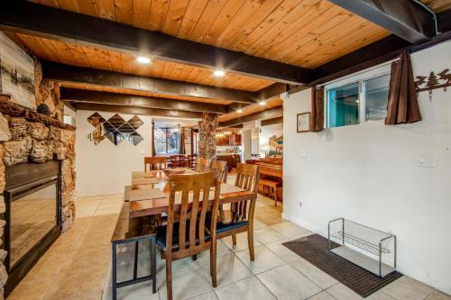 Wonder Lodge