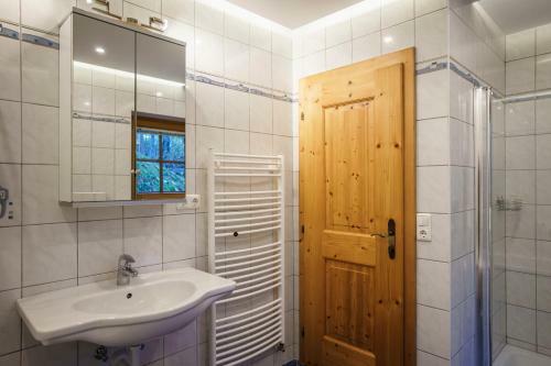 Chalet Irmi Hart Im Zillertal