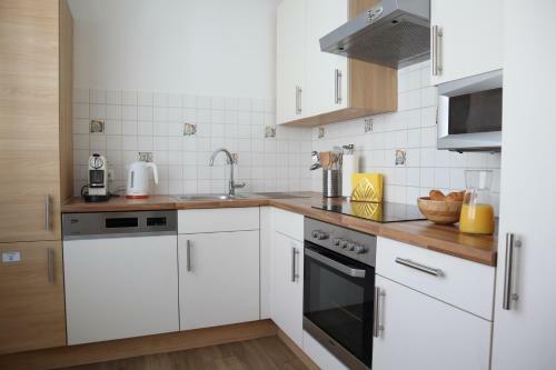 Anastacia Premium Apartment Free Parking & Self Check-in